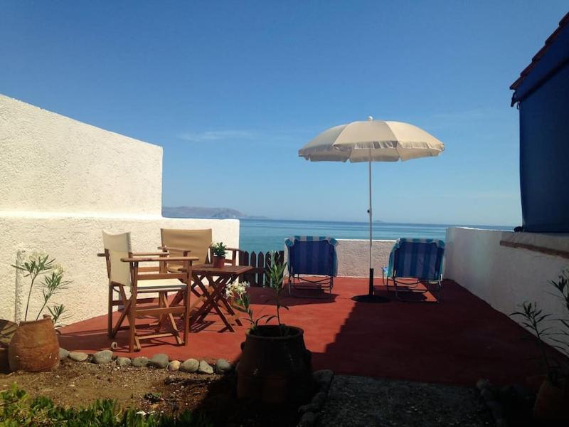 Asteri Traditional Seafront Apartment Images