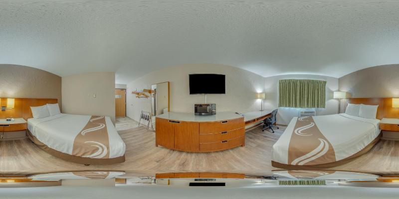 Standard Queen Room with Two Queen Beds - Non-Smoking image 2