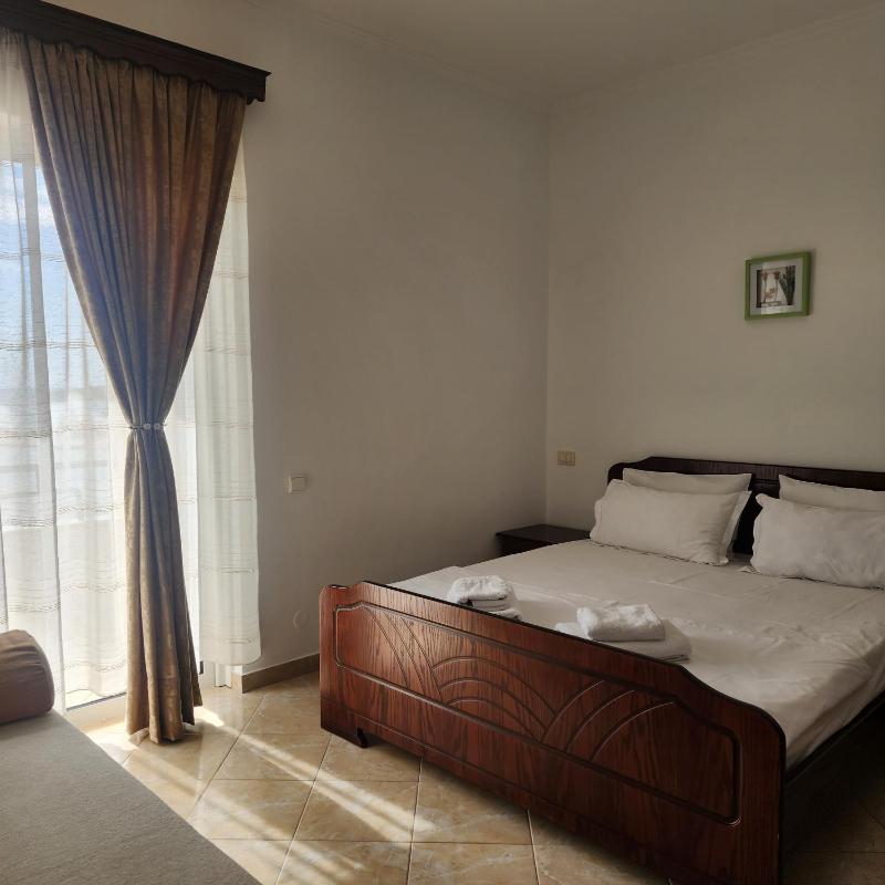 Amelie's Apartments & Beach Saranda - image 16