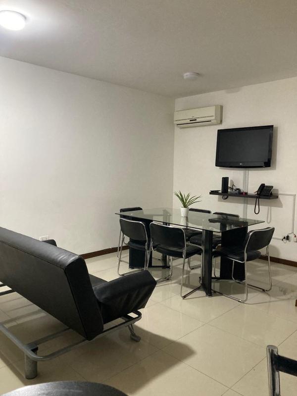 Departamento Planta Baja con parqueo en Condominio - image 13