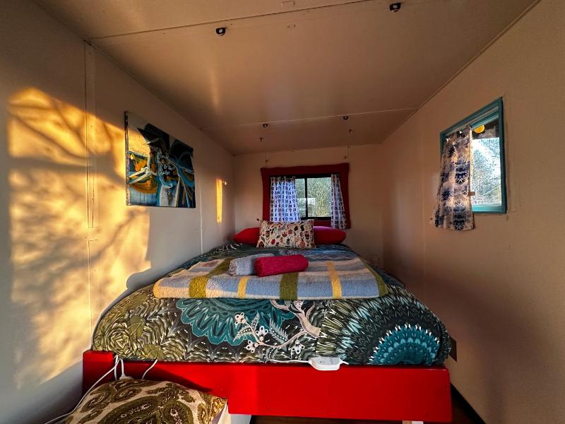 Cabin (2 Adults) Jeeva image 3