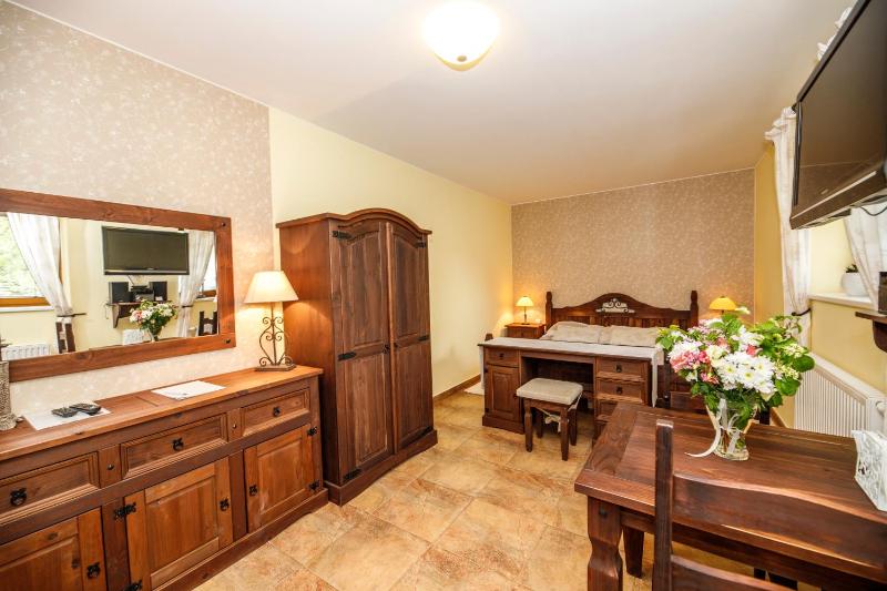 Double Room image 1