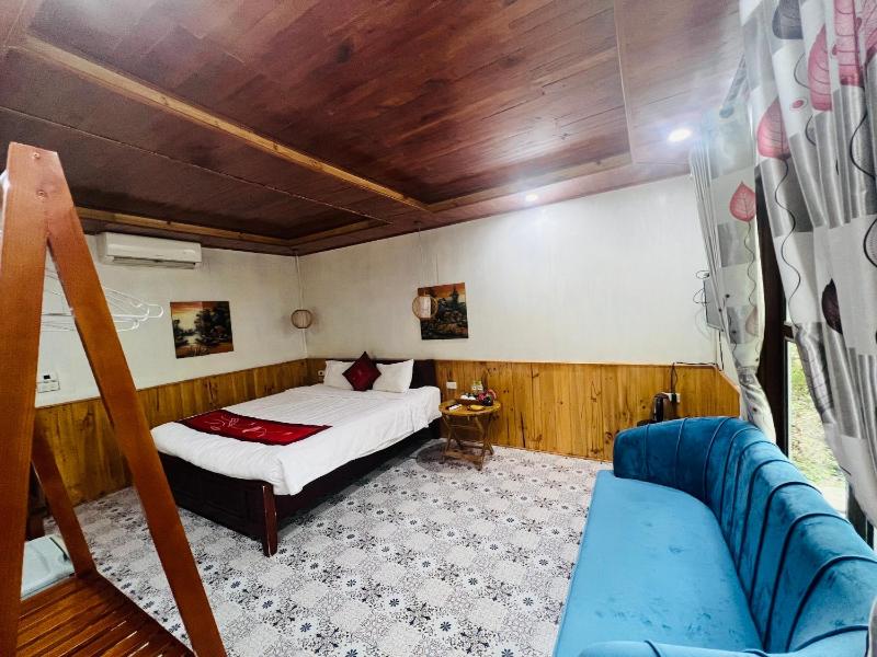 Chez Loan Hotel - image 19