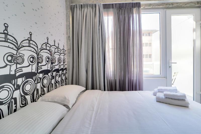 Standard Double with Balcony image 4