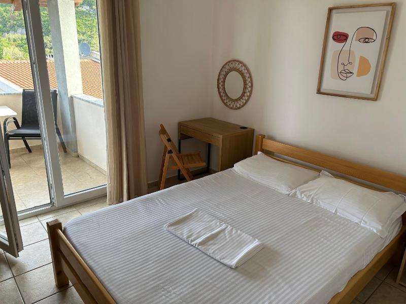 Apartment image 4