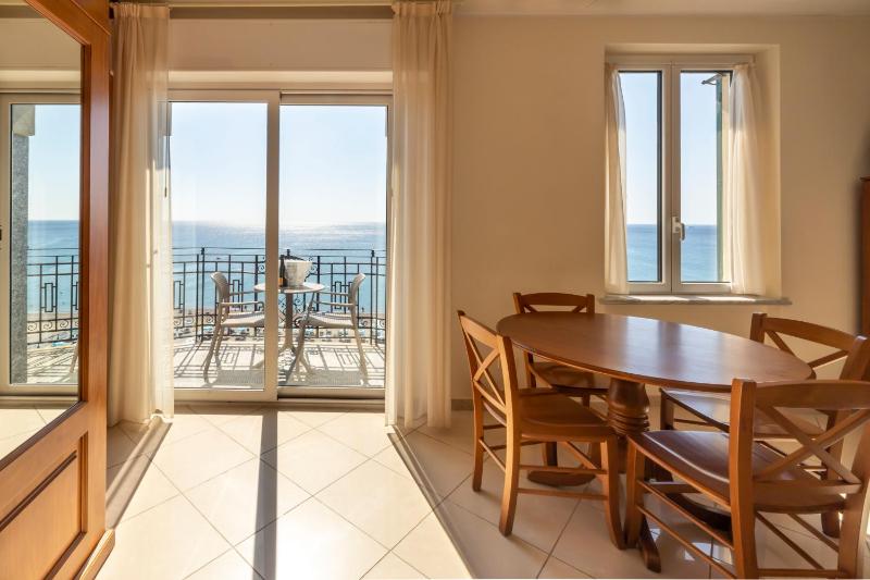Lido Resort - image 35