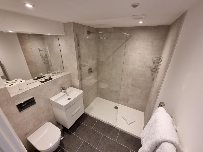 Superior King Room image 1