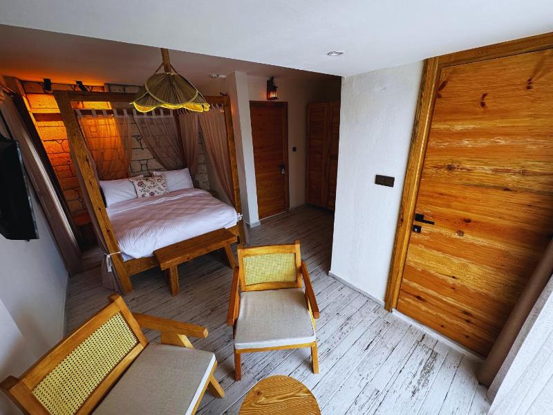 Superior Double Room image 4