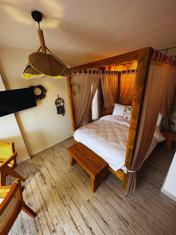 Superior Double Room image 3