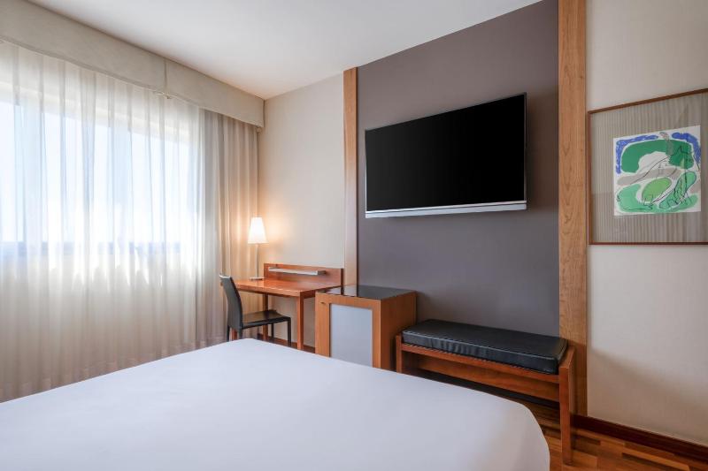 Standard Room, Guest room, 1 Queen image 3