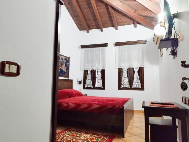 Double Room image 1
