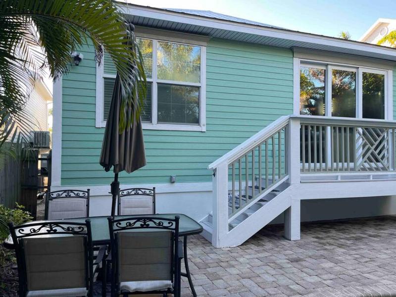 Sea Glass Vacation Home - image 4