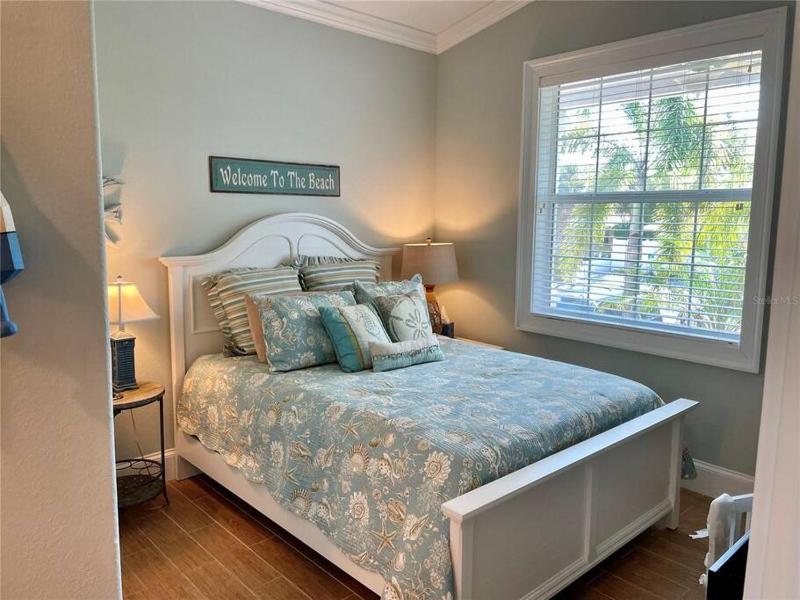 Sea Glass Vacation Home - image 12