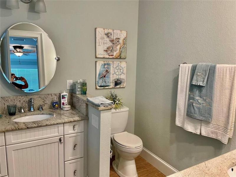 Sea Glass Vacation Home - image 2