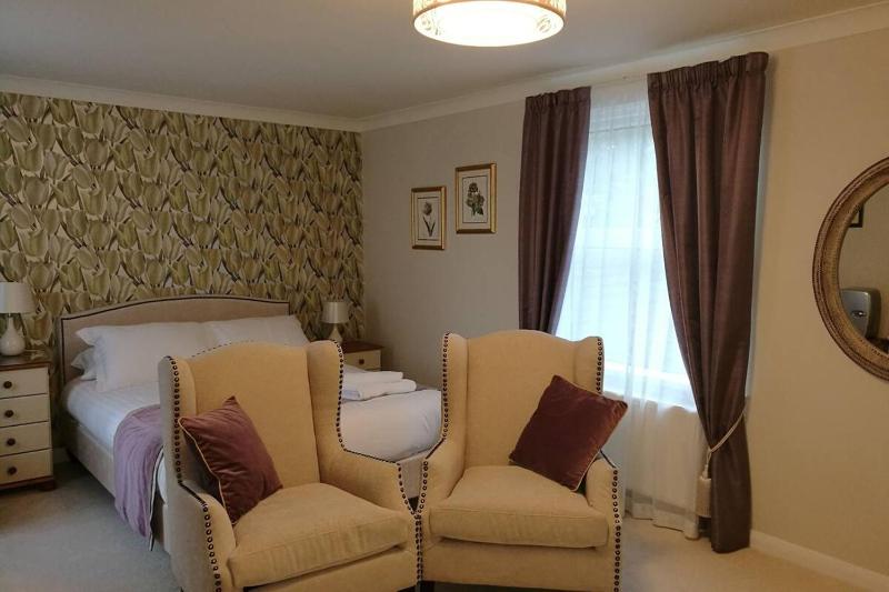 The Devon Court - image 48
