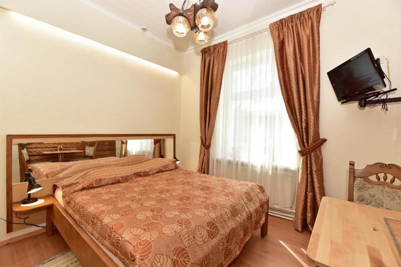 Double Room image 1