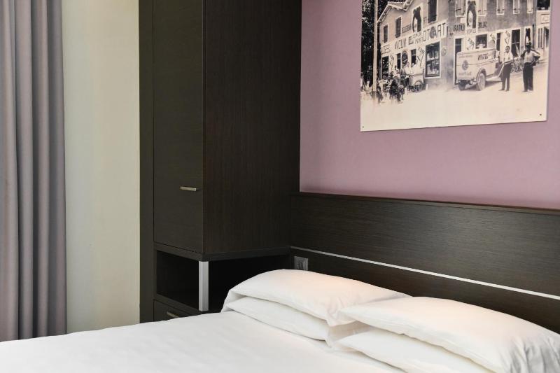 Hotel Vienna - image 5