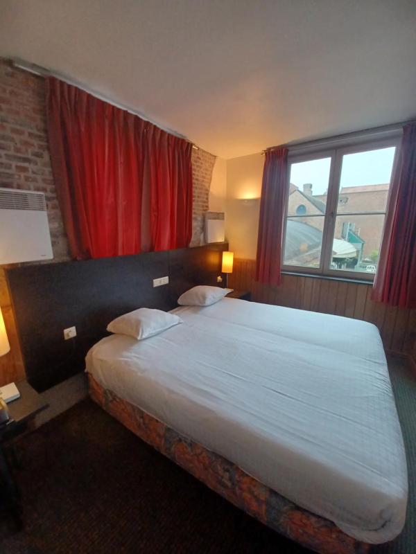 Comfort Double or Twin Room image 1