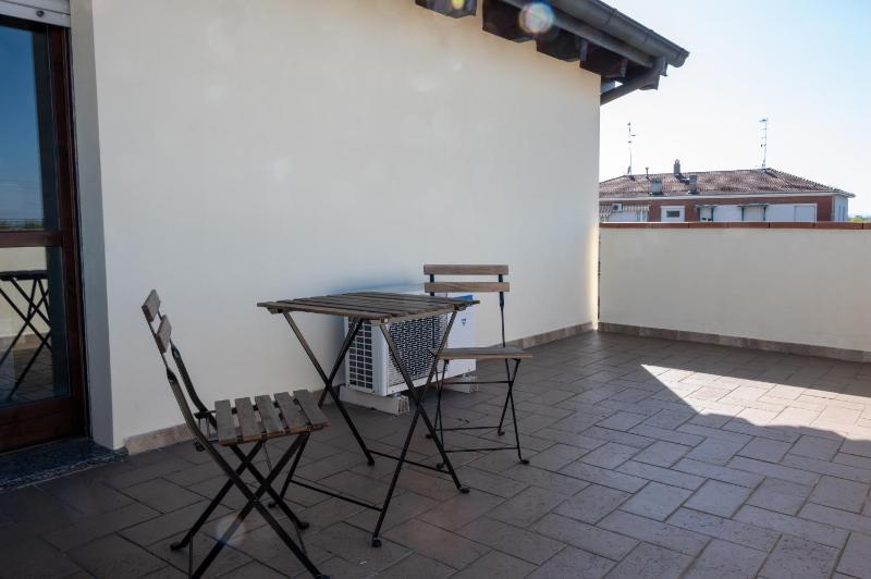 GuestHost - Parma Parco Ducale Duplex Apartment with parking - image 5