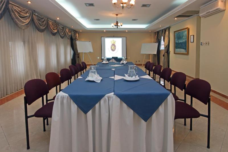 Hotel Plaza Versalles - image 22