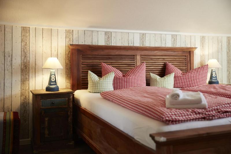Junior Suite (2 Adults) image 1