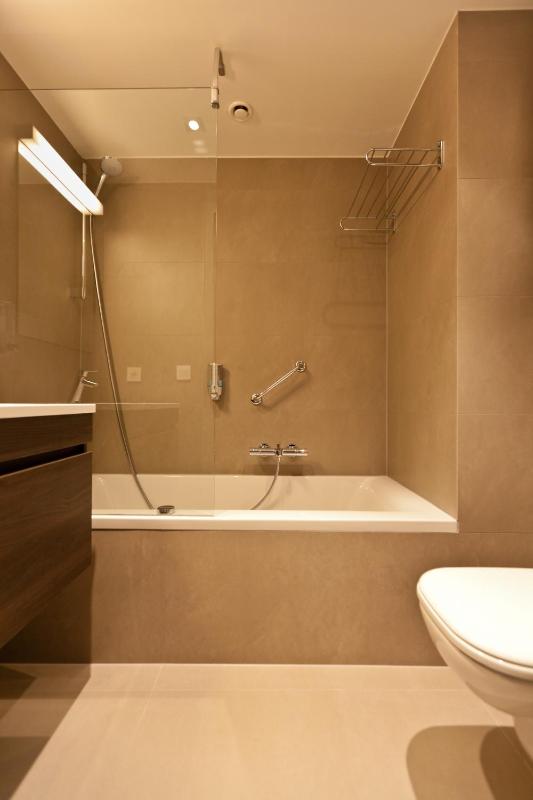 Apartment with 3 Single Beds image 3