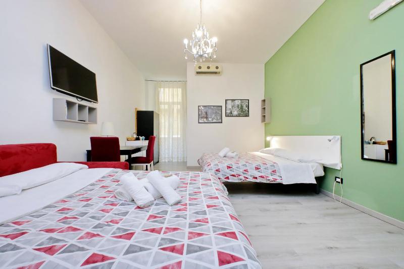 Comfort Quadruple Room image 3