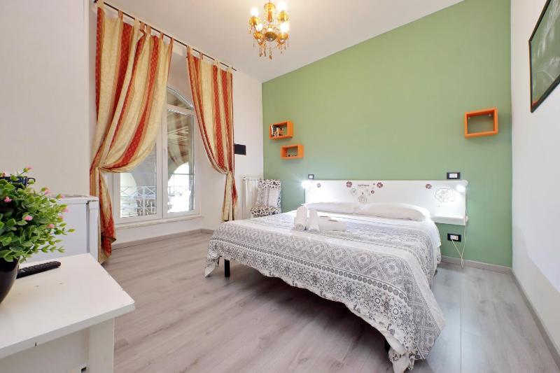 Double Room image 1
