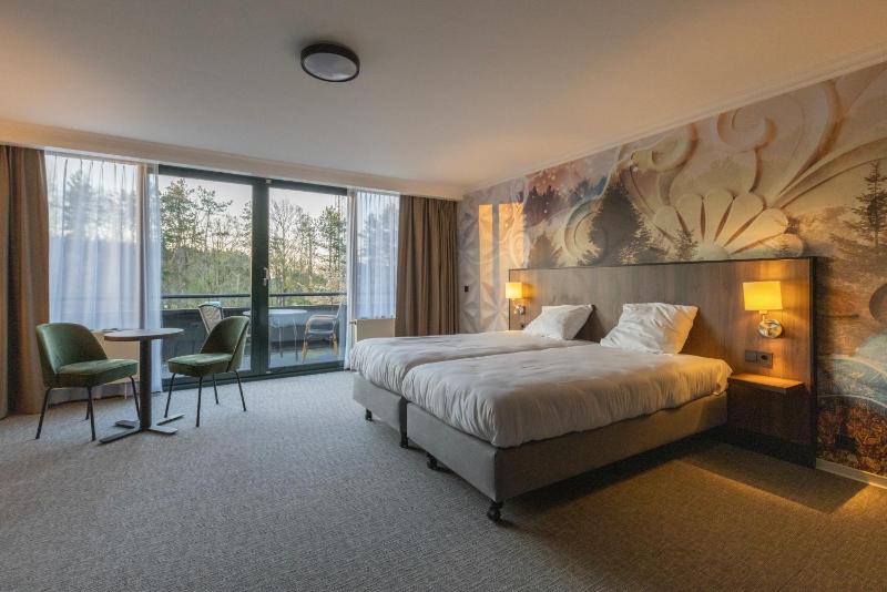 Double Room - Disability Access image 4