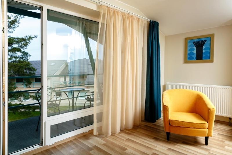 Deluxe Twin Room with Spa Access image 4