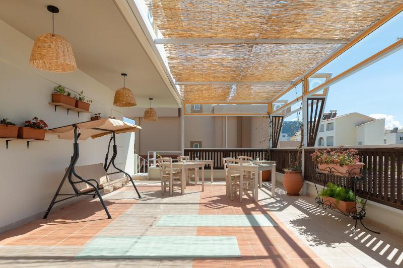 GOJI Vegan Hotel - image 2