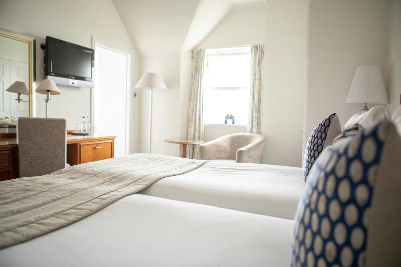 Double or Twin Room with Sea View image 1