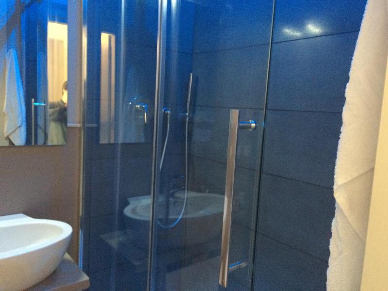 Triple Room image 3