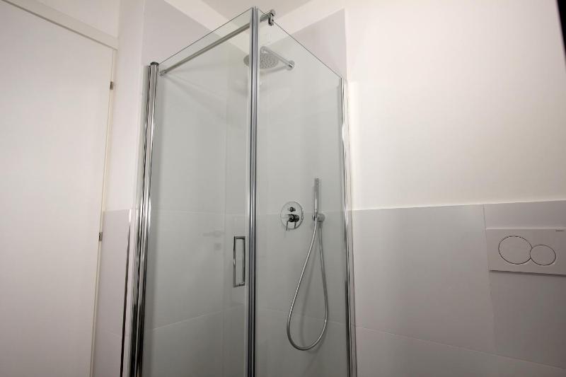 Canaletto - Two-Bedroom Apartment image 3