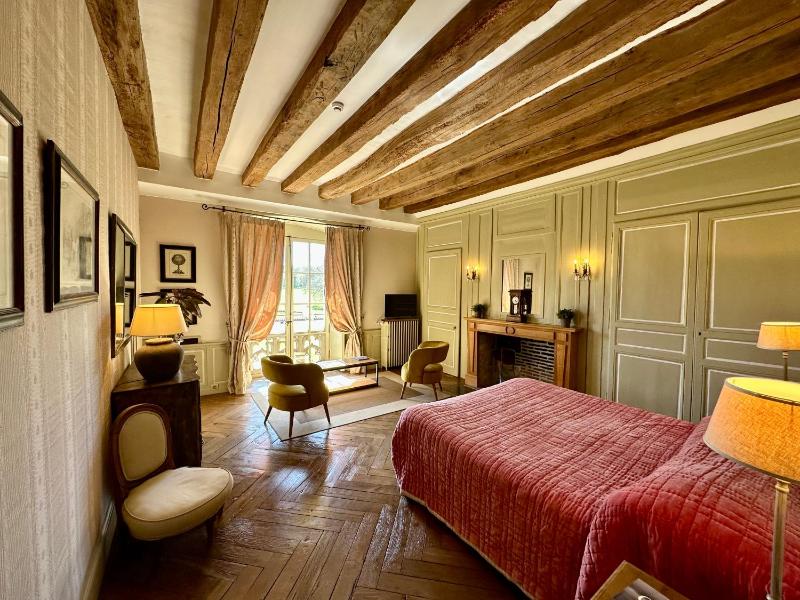Superior Double Room image 4