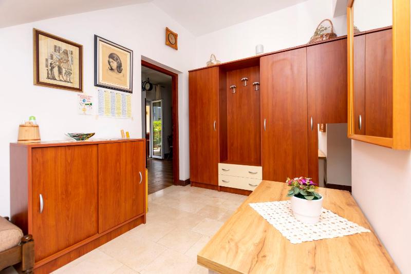 Apartment Tonia - image 15