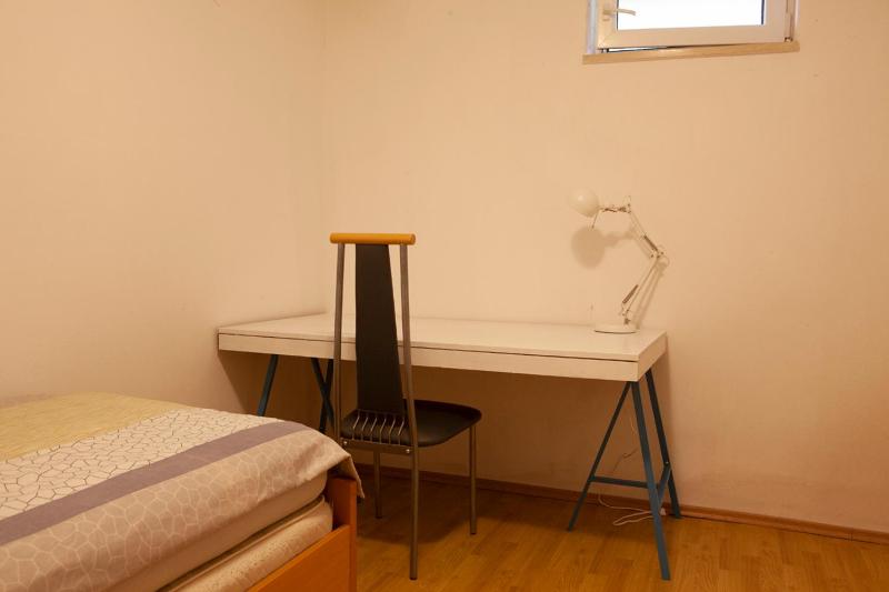Peachy House - image 31
