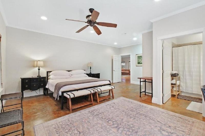 Willow Grove Estate - image 15