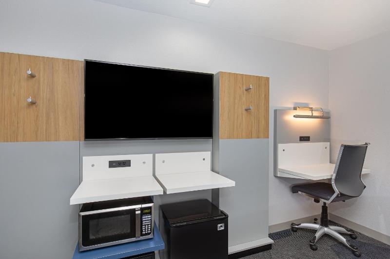 One-Bedroom Suite - Disability Access/Non-Smoking SPN1 image 4