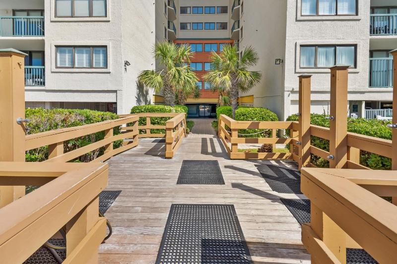 Ocean Bay Club 909 Condo - image 5