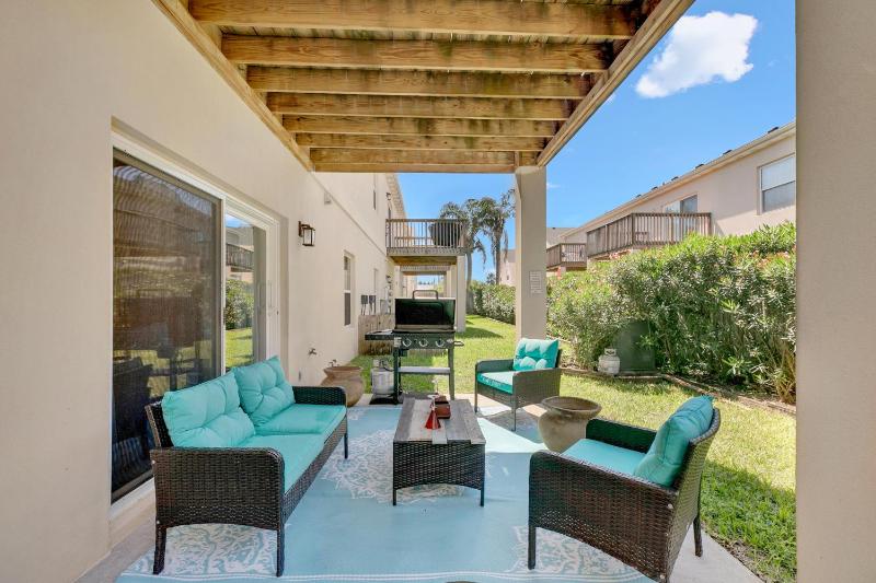 Apartment with Garden View image 3