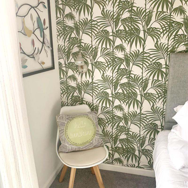 Double or Twin Room with Garden View image 4