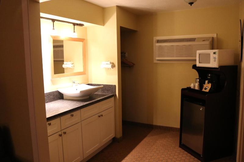 King Room image 4
