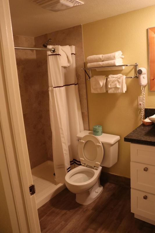 King Room image 2