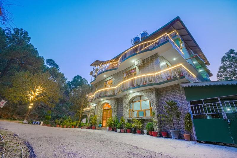 Wow Homestay I Kasauli - image 33