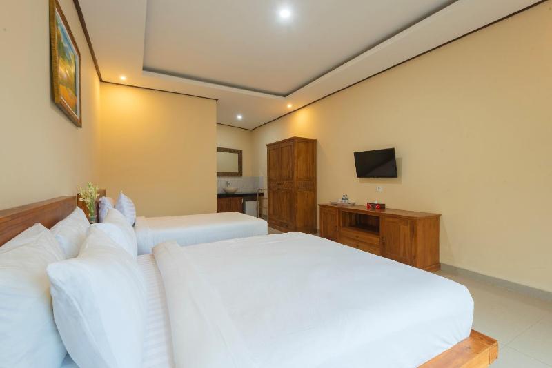 Liliy Guest House Kuta - image 38
