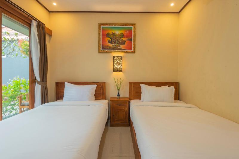 Liliy Guest House Kuta - image 47