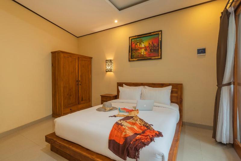 Liliy Guest House Kuta - image 14