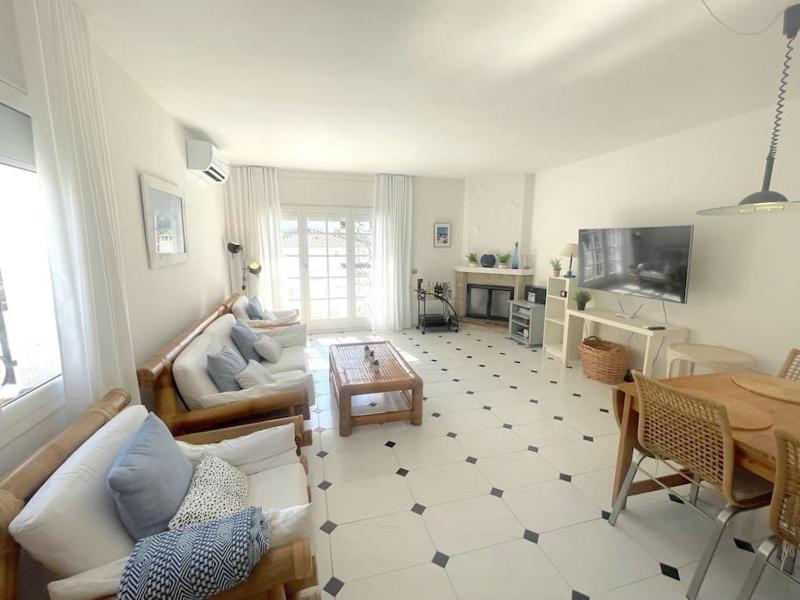 Arenda Pino Alto villa Lotus - image 22