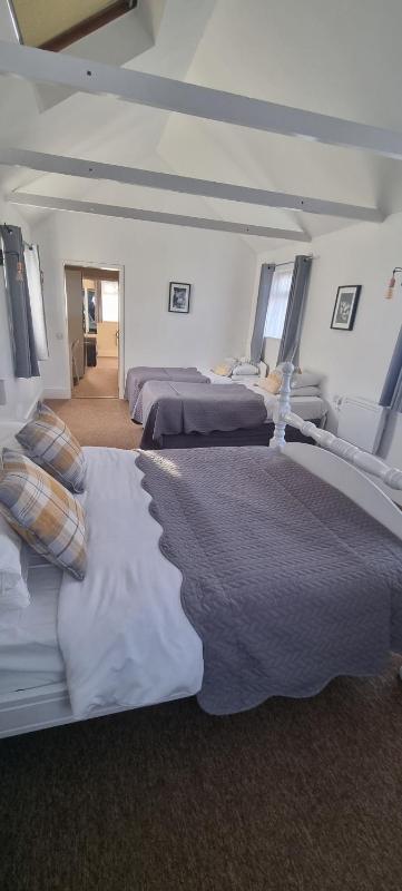 Triple Room image 2